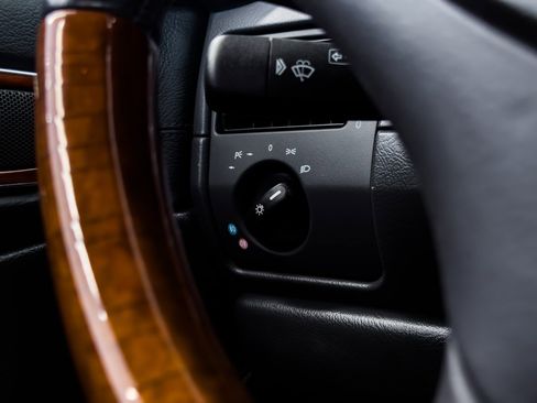 Used 2002 Mercedes-Benz SLK 320 image 34