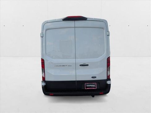 New 2025 Ford Transit 250 148 Medium Roof w/ Load Area Protection Package image 7