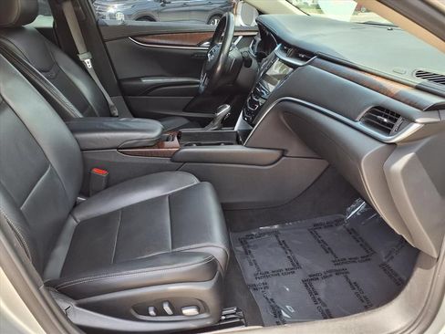 Used 2019 Cadillac XTS Luxury FWD image 9