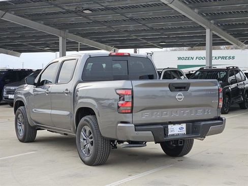 Used 2026 Nissan Frontier SV w/ Tow Package image 3