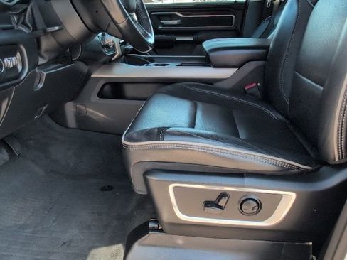Used 2022 RAM 1500 Laramie image 11
