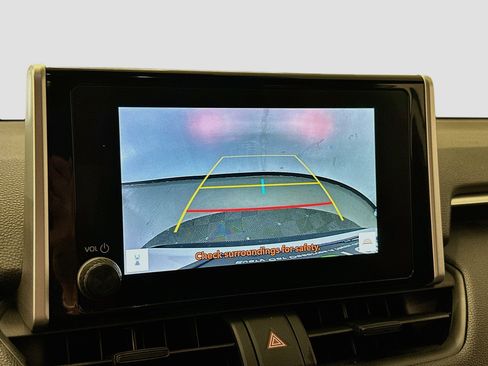 Used 2025 Toyota RAV4 SE AWD/4WD image 23