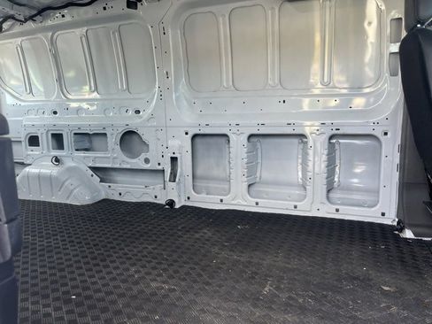 Used 2020 Ford Transit 250 Low Roof image 8