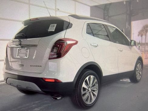 Used 2019 Buick Encore Preferred FWD image 3