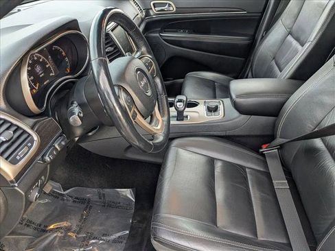 Used 2014 Jeep Grand Cherokee Limited image 16