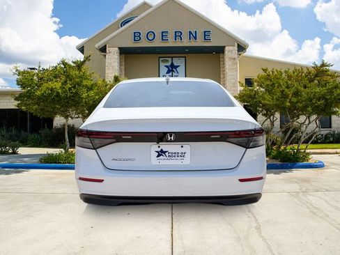 Used 2024 Honda Accord EX image 4