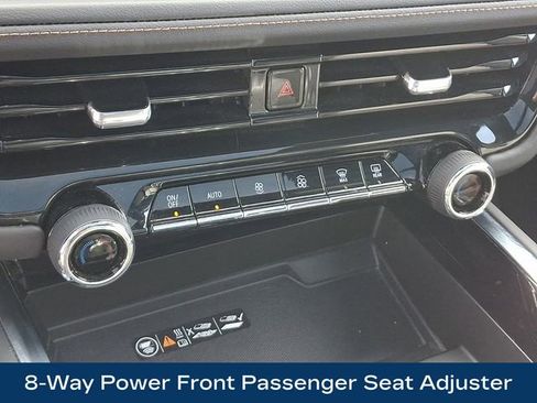 Used 2025 Chevrolet Tahoe High Country w/ Sun And Tow Package image 14