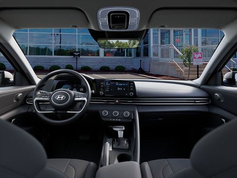 New 2026 Hyundai Elantra SE FWD image 11