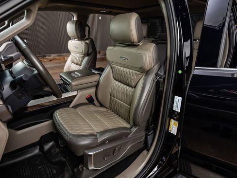 Used 2024 Ford F150 Platinum w/ Equipment Group 703A Plus image 29