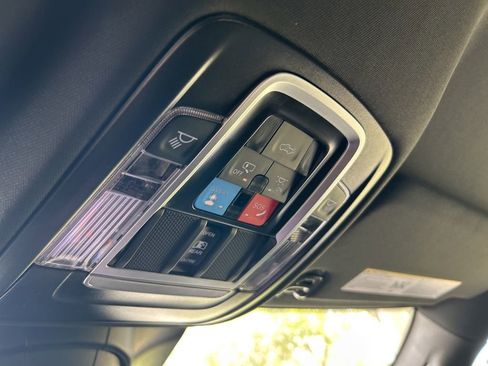 New 2025 RAM 2500 Limited image 50