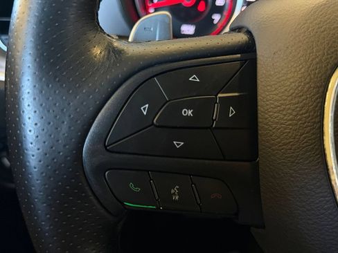 Used 2019 Dodge Charger Scat Pack w/ Dynamics Package RWD image 31