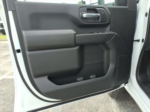 New 2026 Chevrolet Silverado 2500 Custom w/ Custom Value Package AWD/4WD image 14