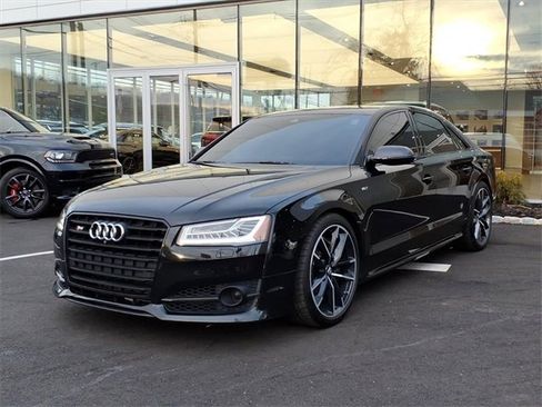 Used 2017 Audi S8 Plus w/ Dynamic Package image 3