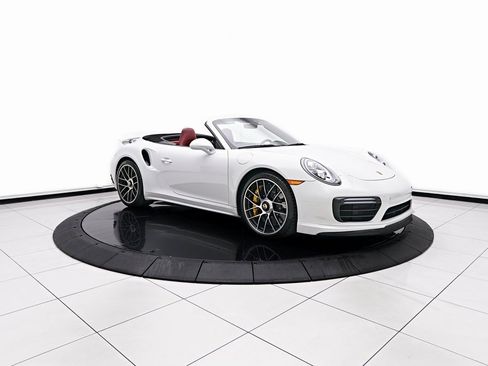 Used 2019 Porsche 911 Turbo S image 20