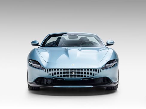 Certified 2024 Ferrari Roma image 3