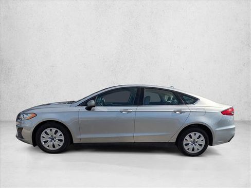 Used 2020 Ford Fusion S image 9