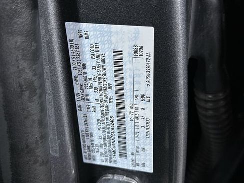 Used 2025 Ford Escape ST-Line Select AWD/4WD image 35