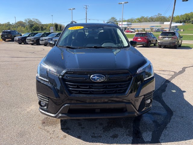 Certified 2024 Subaru Forester Premium AWD/4WD image 2