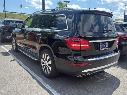 Used 2018 Mercedes-Benz GLS 450 4MATIC image 3