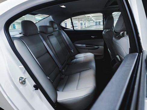 Used 2015 Acura TLX image 29