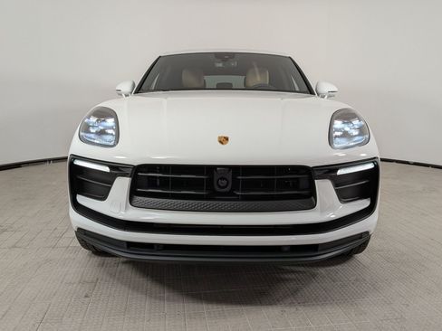 New 2026 Porsche Macan AWD/4WD image 17