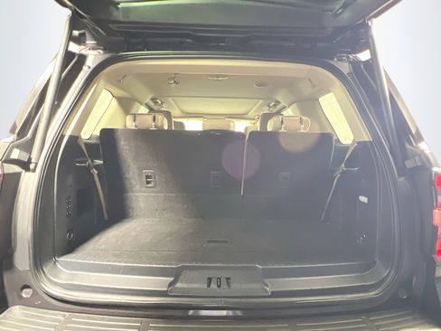 Used 2024 Ford Expedition Limited image 34