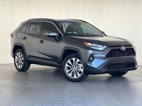 Used 2025 Toyota RAV4 XLE Premium w/ Weather Package FWD image 40