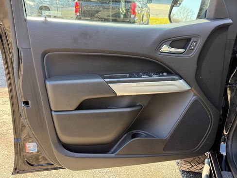 Certified 2019 Chevrolet Colorado ZR2 image 14