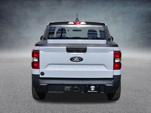 New 2025 Ford Maverick XLT w/ XLT Luxury Package image 6