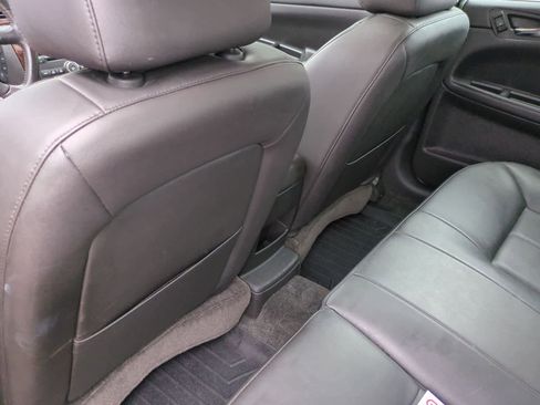 Used 2012 Chevrolet Impala LTZ FWD image 18