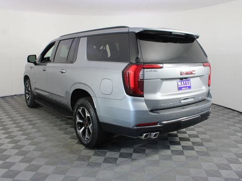 New 2026 GMC Yukon XL AT4 AWD/4WD image 28