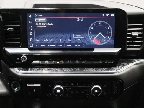 Used 2024 GMC Sierra 1500 Elevation w/ Preferred Package image 28