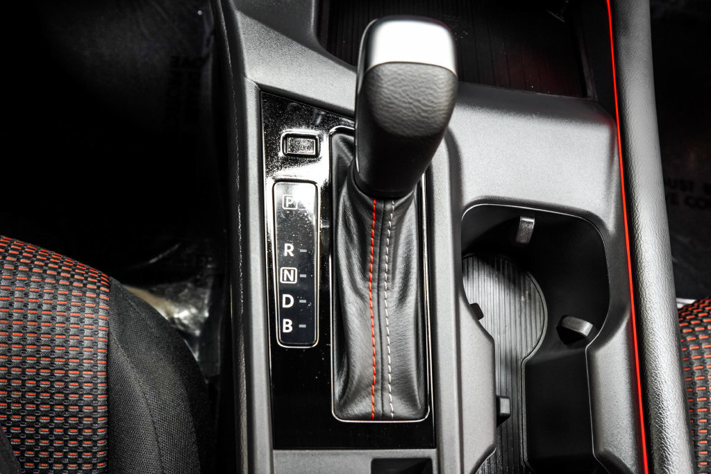 Used 2026 Nissan Sentra SR w/ Floor Mat Package FWD image 26