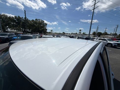 Used 2024 RAM 1500 Laramie RWD image 19