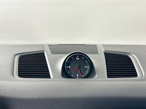 Certified 2023 Porsche Cayenne image 24