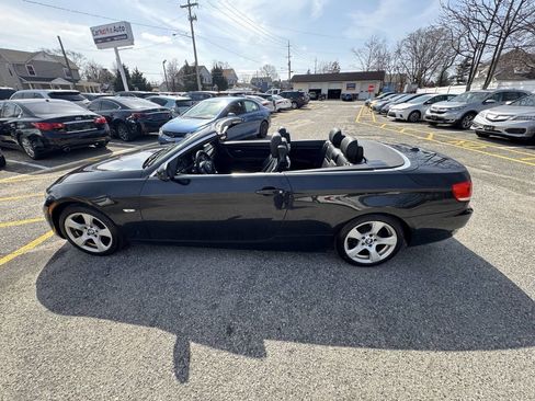 Used 2010 BMW 328i Convertible image 33