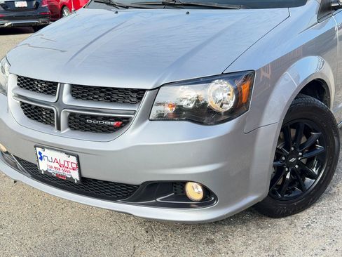 Used 2020 Dodge Grand Caravan GT FWD image 86