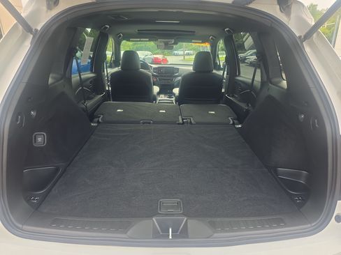 Used 2023 Honda Passport EX-L image 17