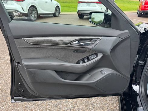 Used 2022 Cadillac CT5 V Blackwing RWD image 29