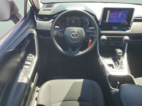 Certified 2025 Toyota RAV4 LE image 17