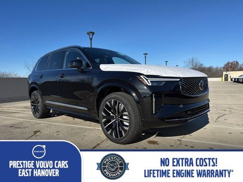 New 2026 Volvo XC90 B5 Plus image 1