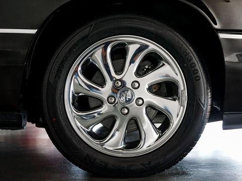 Used 2004 Buick Park Avenue Ultra w/ Ultra Luxury Package FWD image 55