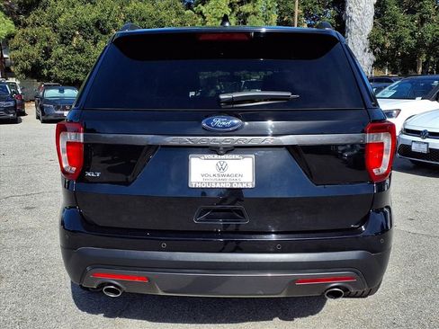 Used 2017 Ford Explorer XLT w/ Equipment Group 202A image 21