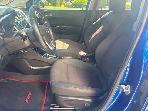 Used 2019 Chevrolet Sonic LT w/ Convenience Package FWD image 18