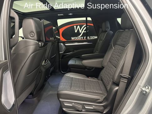 Used 2026 Cadillac Escalade Platinum Sport w/ LPO, ONYX Package AWD/4WD image 12