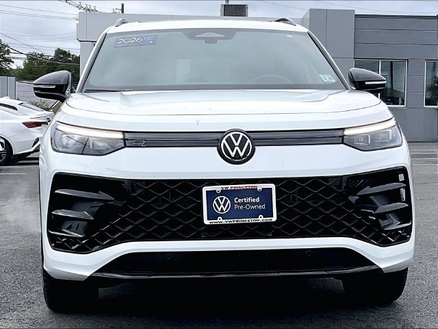 Used 2026 Volkswagen Tiguan SE R-Line AWD/4WD image 8