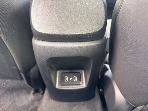 Used 2026 Hyundai Elantra Sport image 19