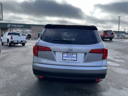 Used 2017 Honda Pilot LX image 9