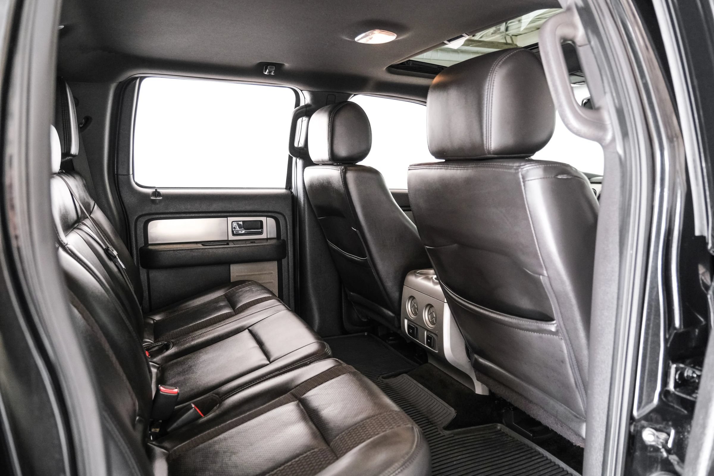 Used 2014 Ford F150 Raptor w/ Equipment Group 801A Luxury AWD/4WD image 39