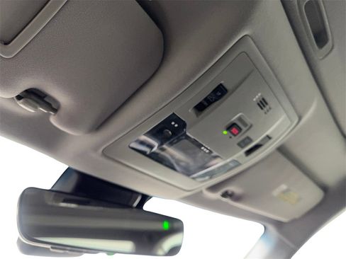 Used 2018 Lexus ES 350 w/ Premier Package image 74